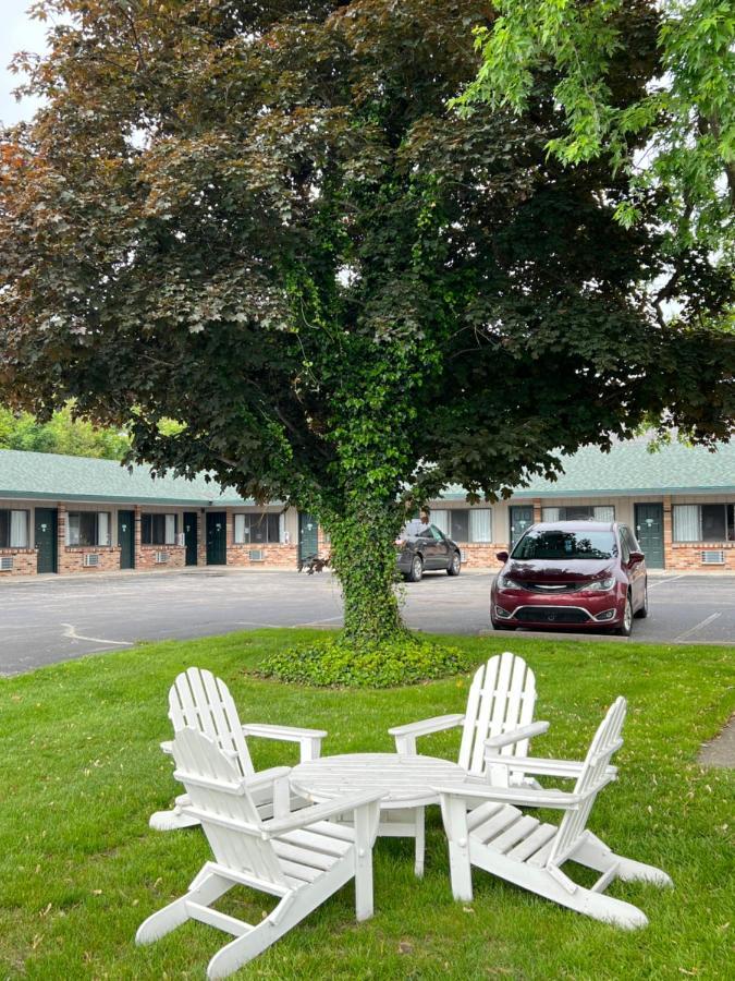 Motel Viking Arms - Ludington